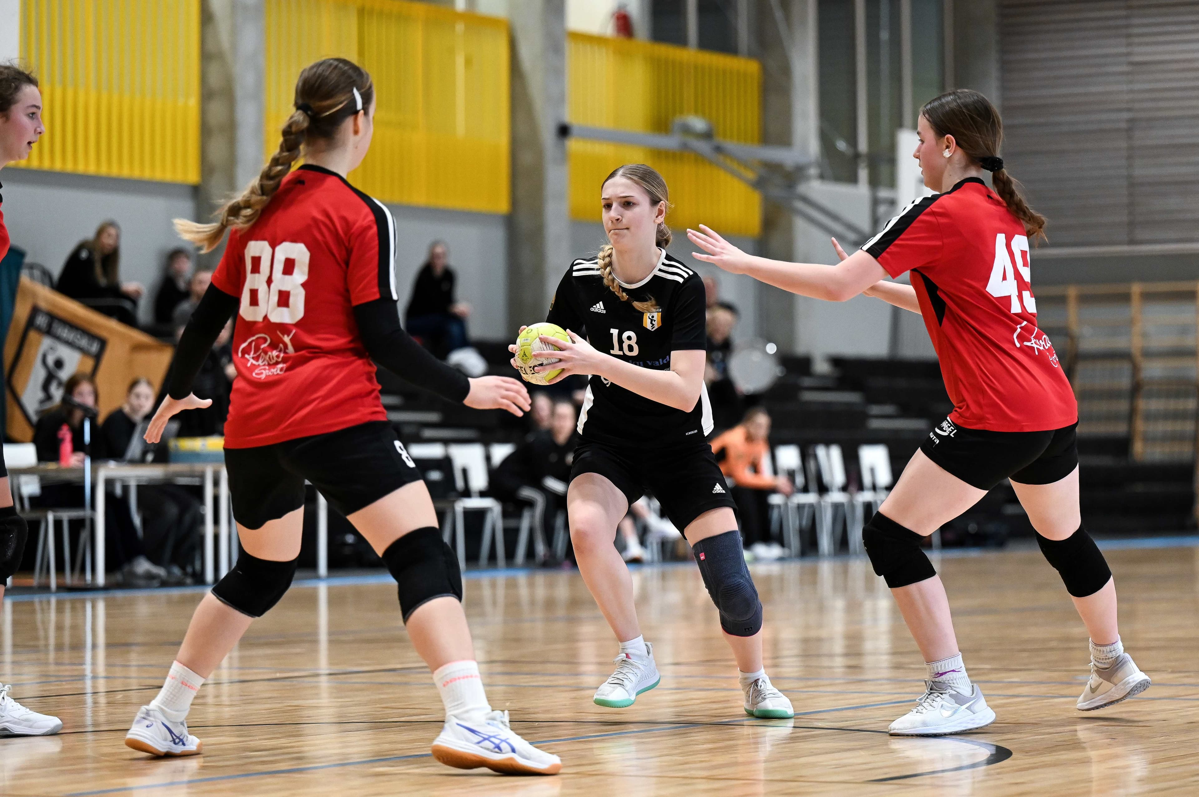 Tabasalu Kooli Spordihoones alustatakse tütarlaste U17 2025 Eesti meistrivõistluste mängudega