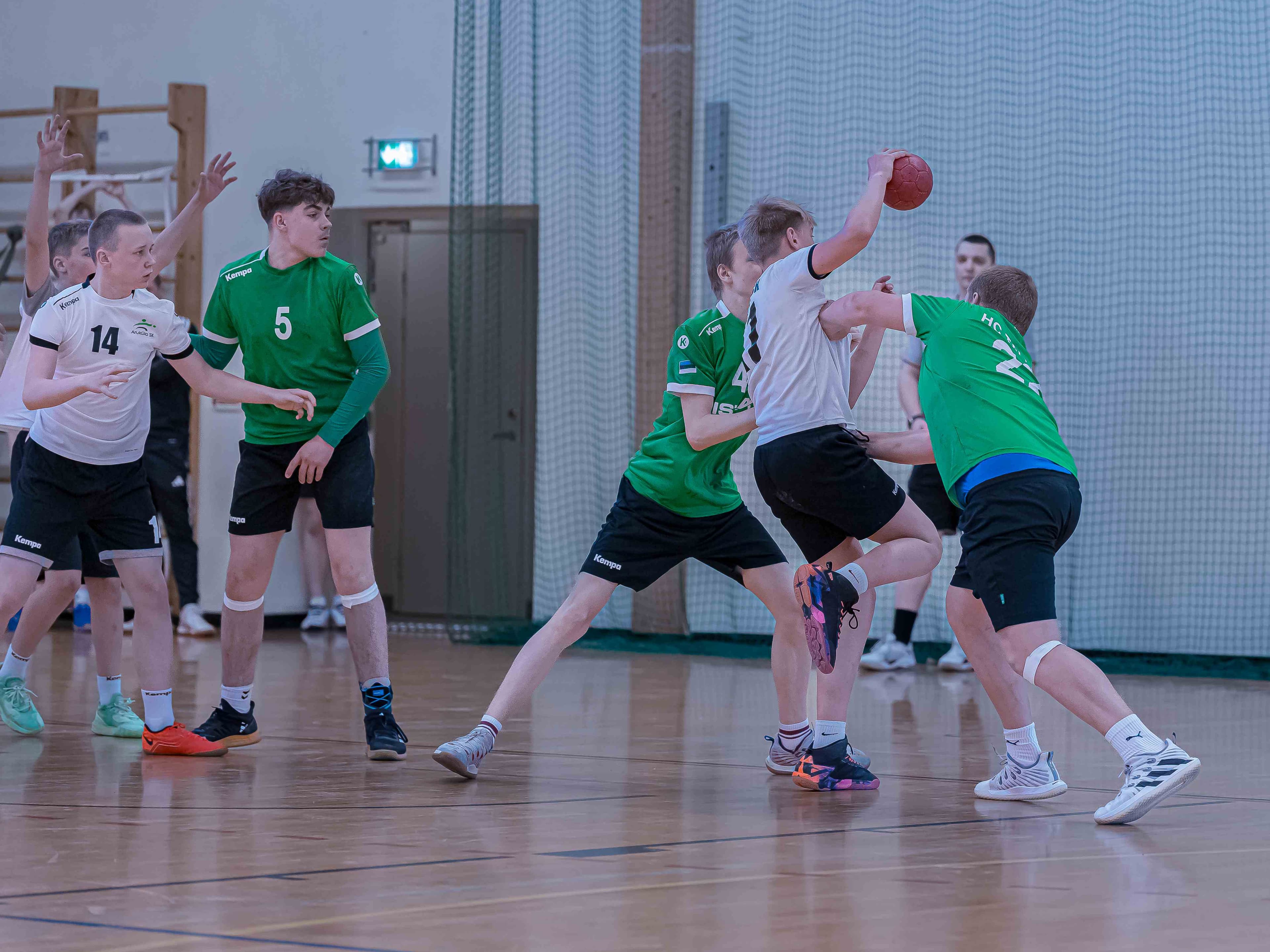 Alustati 2025 aasta noormeeste U14 käsipalli karikavõistluste mängudega