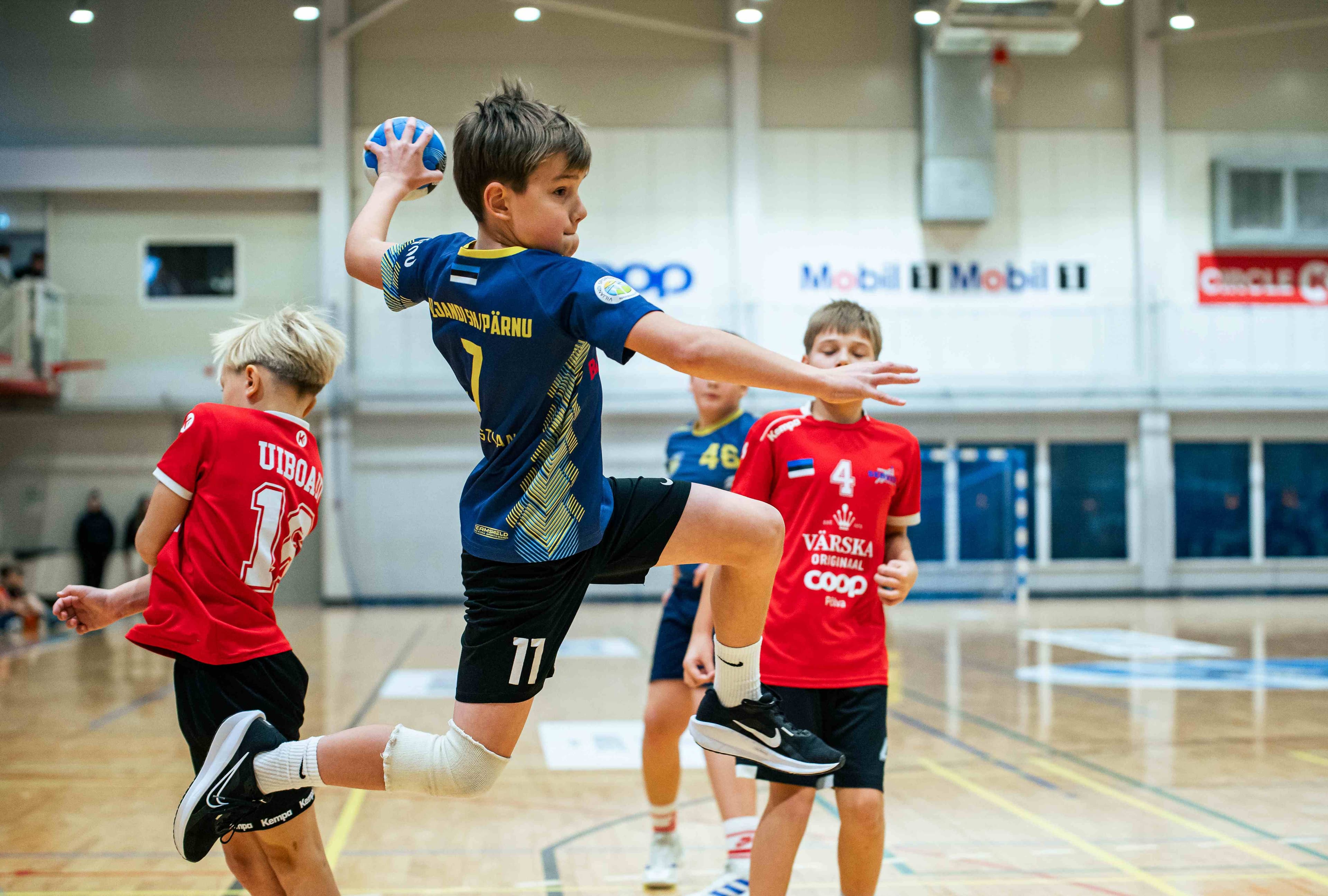 Alustati 2025 aasta noormeeste U12 käsipalli karikavõistluste mängudega