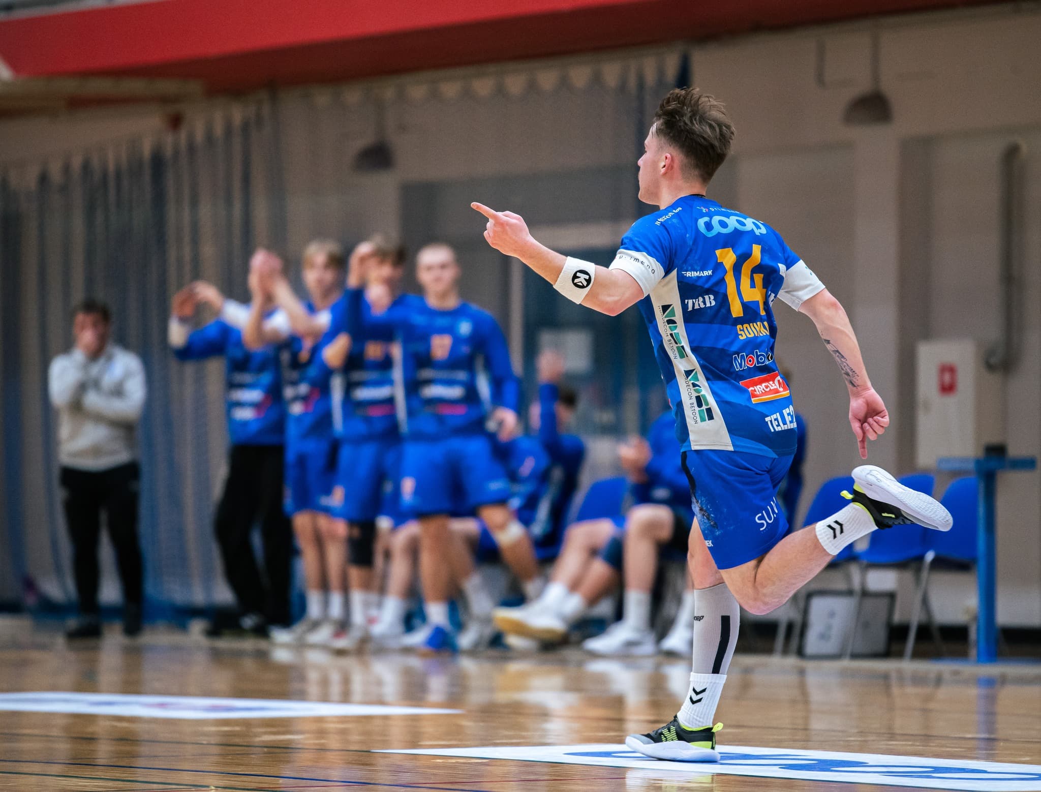 Esiliiga jutud || Staatilisus pühadeaegses treeningus on mängupildile oma jälje jätnud