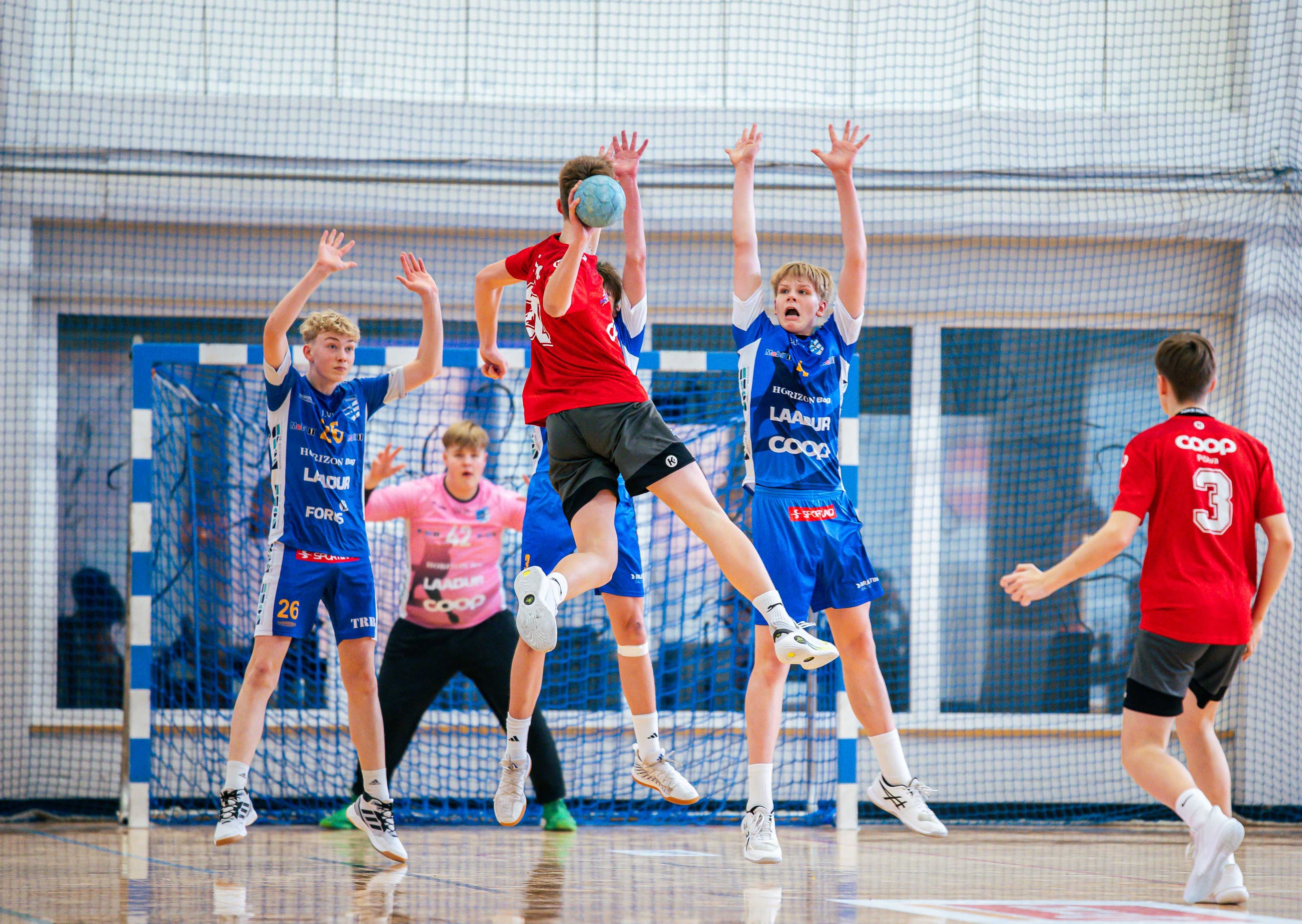 Noormeeste U16 2025 Eesti meistrivõistlustel käsipallis on jäänud mängida veel viimane võistluspäev