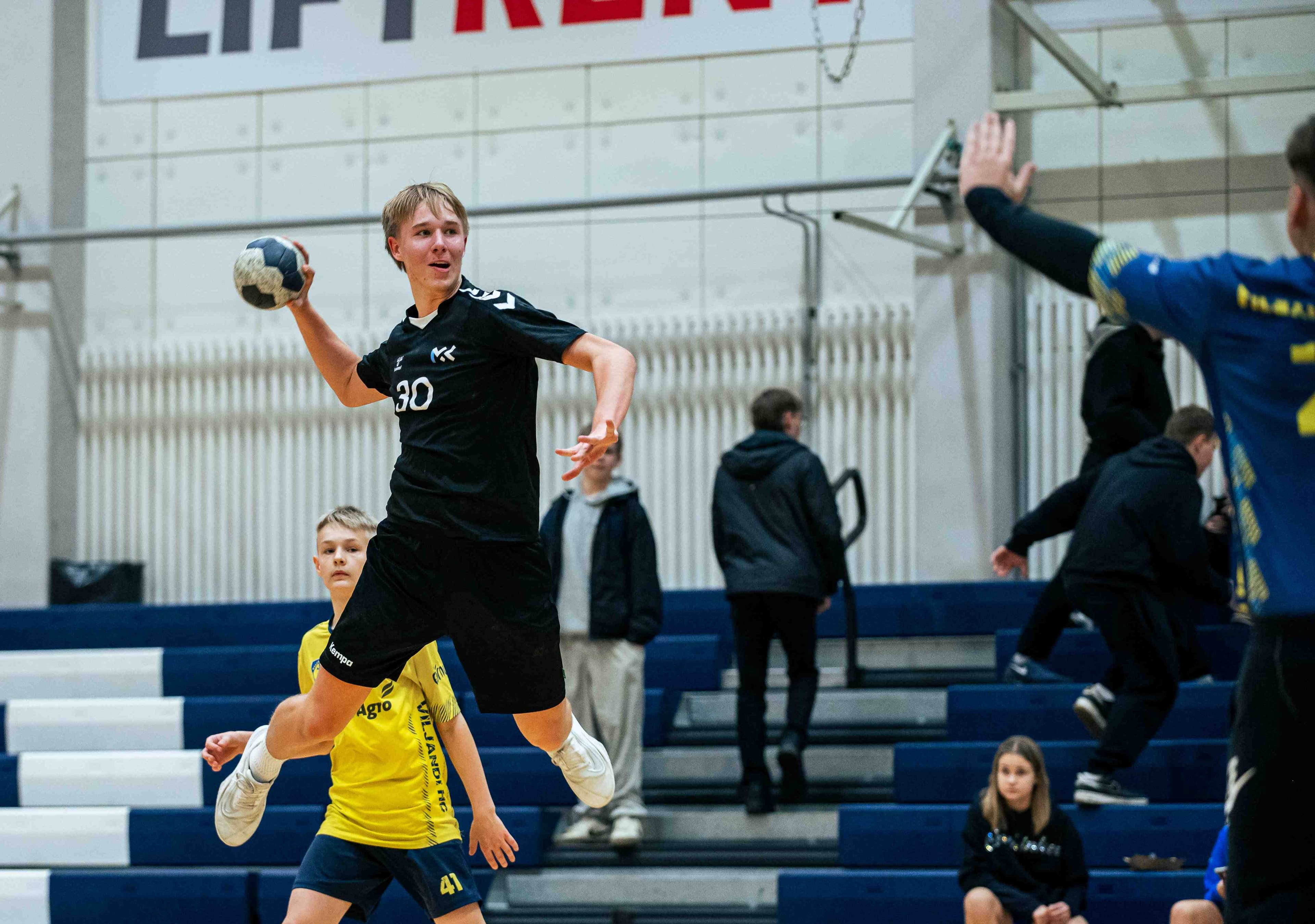 Noormeeste U16 käsipalli karikavõistlustel on mängida veel otsustavad kohamängud